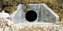 WOO-1262 Woodland Scenics HO Concrete Culvert (2)