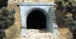 WOO-1263 Woodland Scenics HO Masonry Arch Culvert (2)